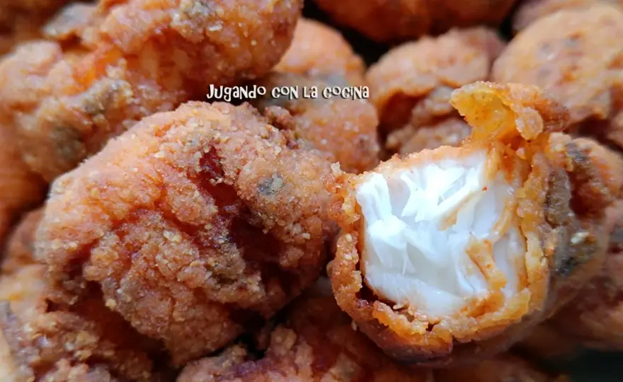 Cazón en adobo gaditano para un bienmesabe crujiente