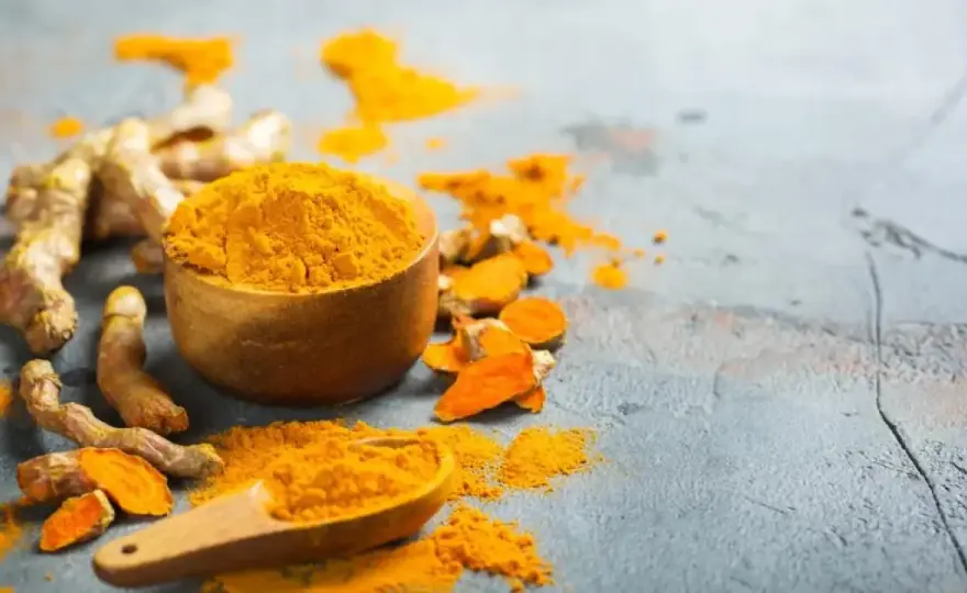 ¿La cúrcuma es curry? Diferencias y cómo sustituirlos