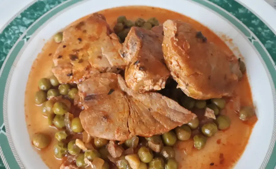 Guisantes con atún en 20 minutos y sin que quede seco