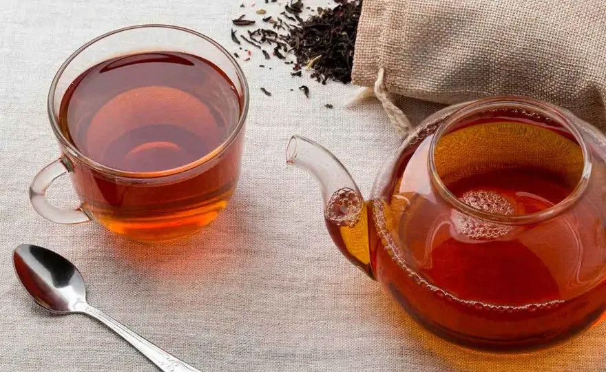 ¿A qué sabe el té negro? Variedades y preparación