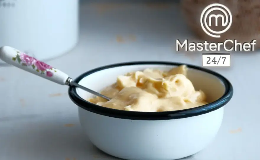 Cómo emulsionar en cocina y evitar que tus salsas se corten