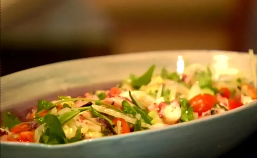 Insalata di mare fácil y sabrosa sin marisco gomoso